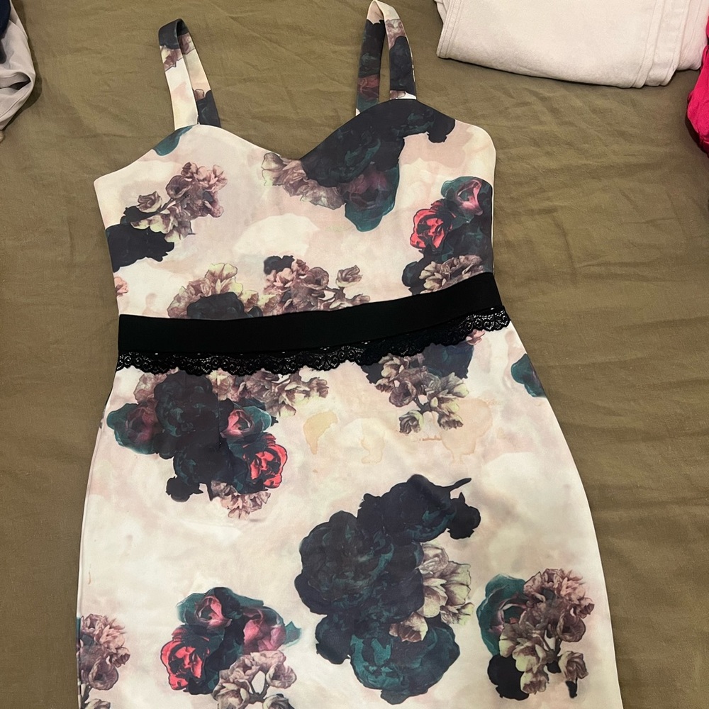 Elegant dress
